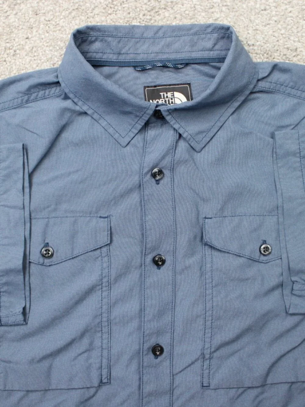The North Face Shirt Men Medium Blue Monanock Utility Double Pocket Short Sleeve